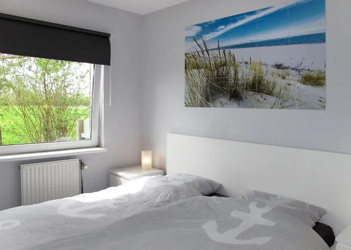 Nyaraló Tossens-8 By Interhome